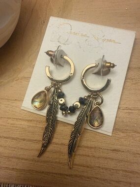 Jessica Simpson Gold Tone Mini Hoop Earrings